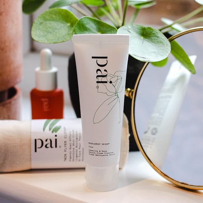 Pai Skincare - The Twin Flyer Organic Dual-Effect Face Cloth | Natural