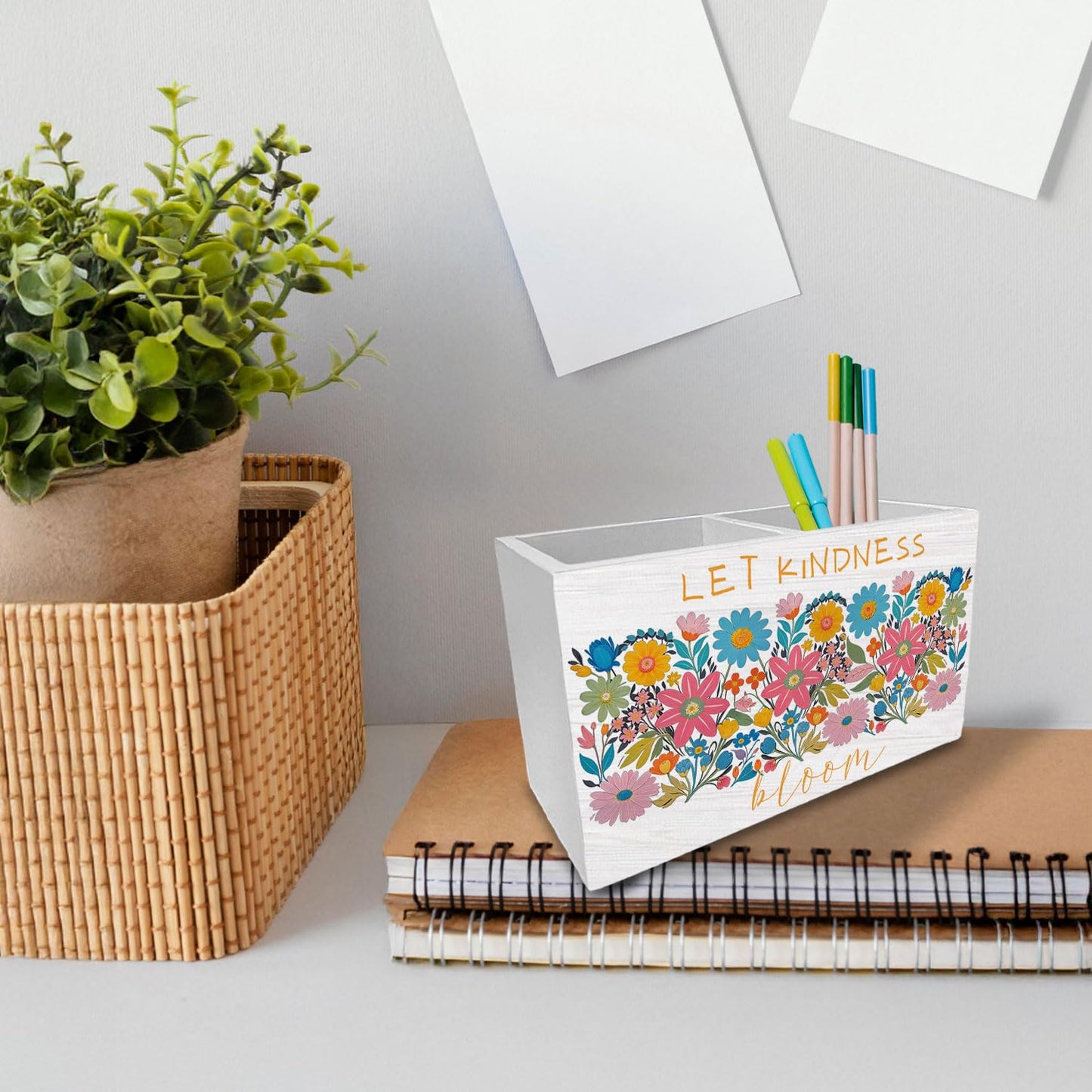 HYKDFMNCJ Boho Floral Mental Health Pen Holder for Desk, Let Kindness Bloom Wooden Box Sign Desk Decor for Therapy Office Classroom Decoration, Psychology Pencil Organizer, Kindness Gifts