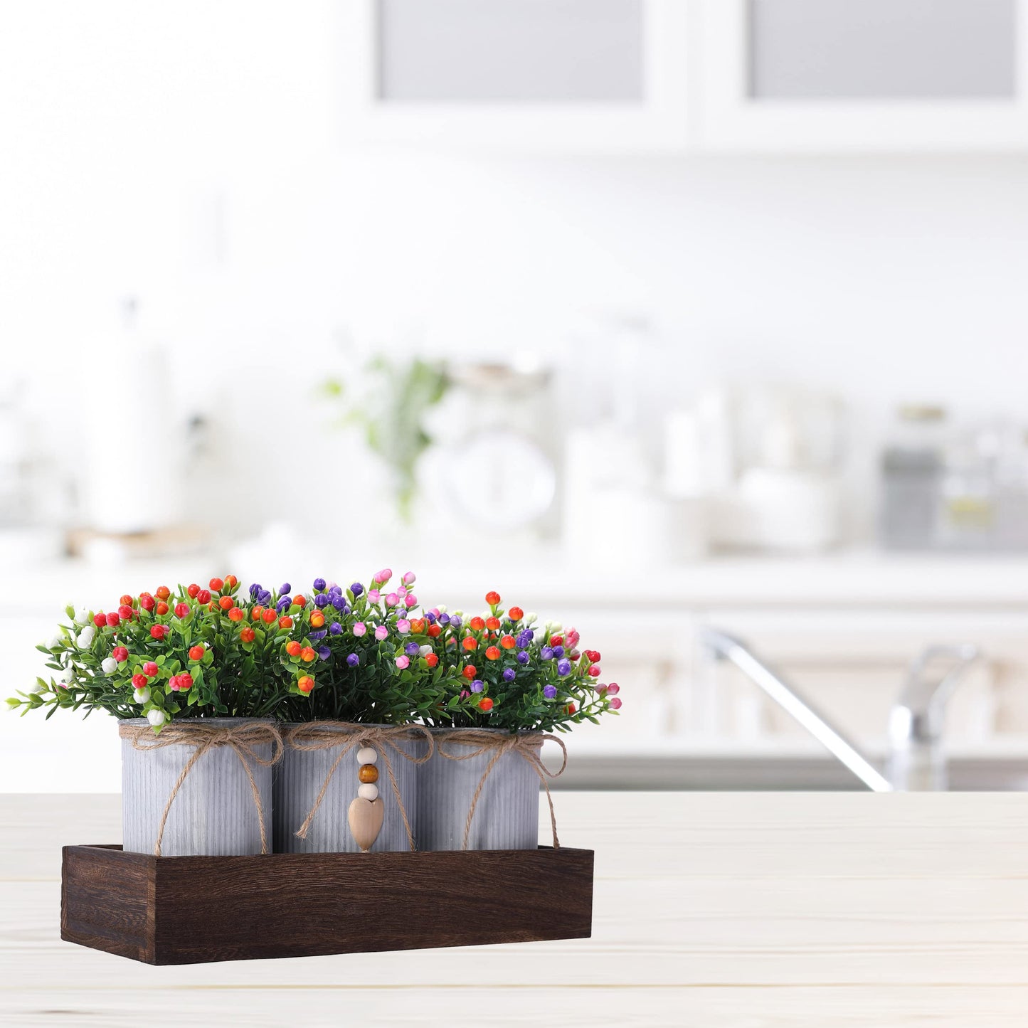 CALAVAK Decorative Centerpiece Wooden Tray with 3 Metal Potted Artificial Milan Flowers Rustic Country Farmhouse Décor for Dining Room, Living Room and Kitchen Table