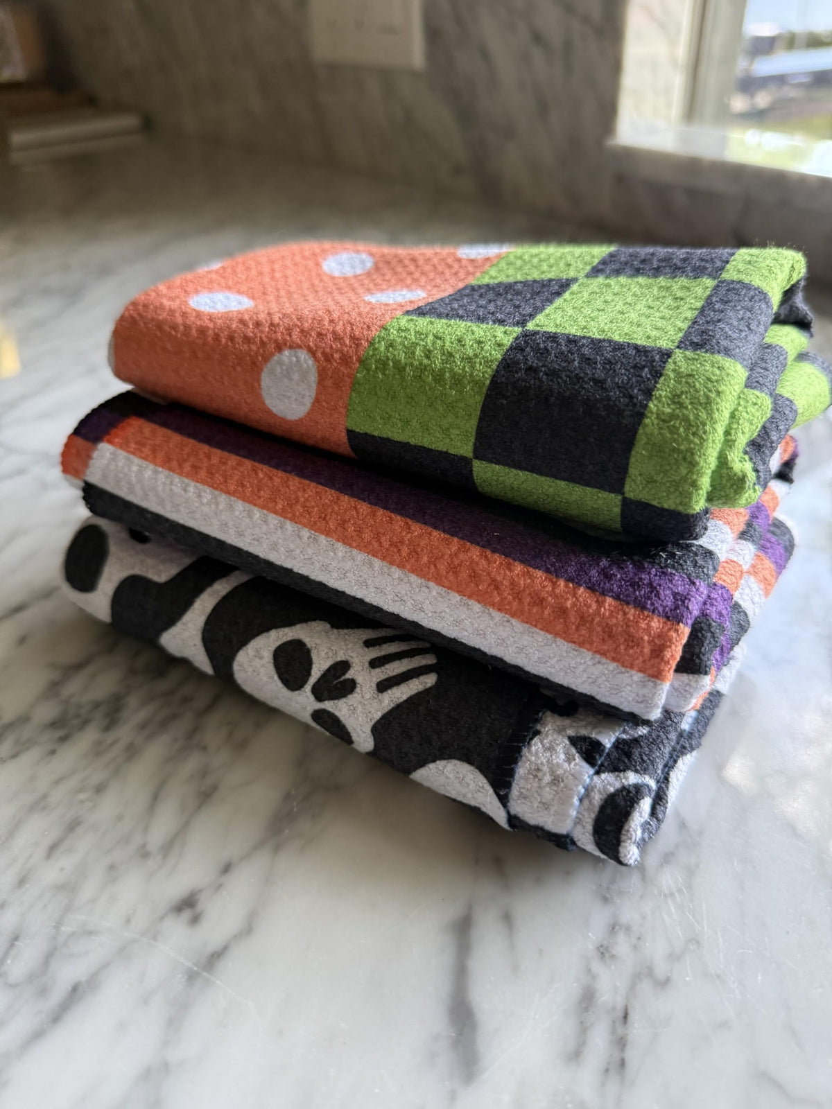 Desert Aqua || 3 Pack|| Double Sided Dish Towels || Waffle Weave Microfiber || Tea Towels || Highly Absorbent || Hanging Loop || Dish Cloths || Modern || Designer Prints (Halloween Multi)