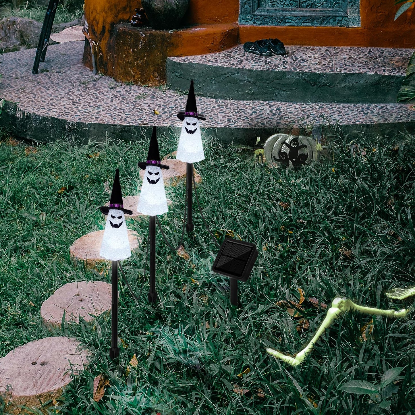 LIGHTSHINE 3PCS Ghost Solar Halloween Decorations, Solar Landscape Pathway Lights, Garden Stakes Light, Outdoor Halloween Lights Decor for Yard, Patio, Porch (White)