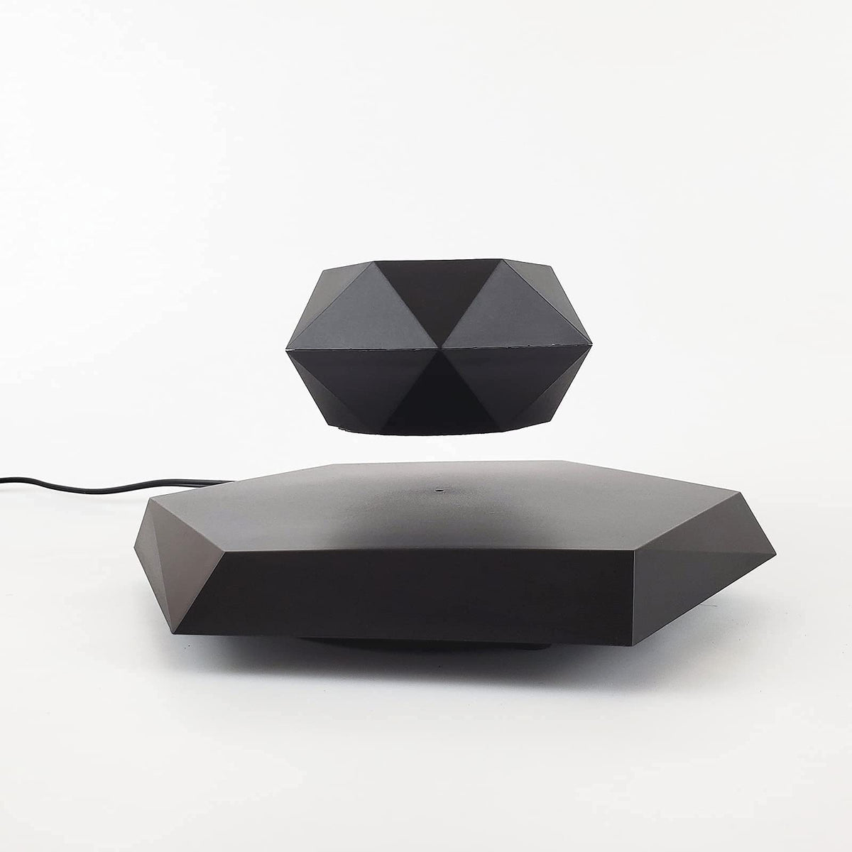HCNT Levitating Plant Pot, Magnetic Levitation Flower Pot Rotating Planters Suspension Floating Plant Succulents Potted for Home Living Room Office Desk Decoration (Black)