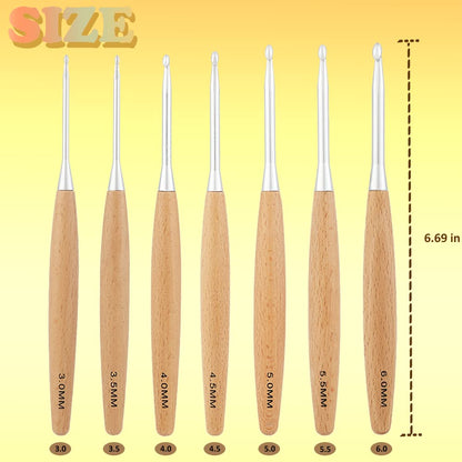 Yarniss Beech Wood Crochet Hooks Set with Case,Ergonomic Handle Crochet Hooks Set 3.0mm~6.0mm