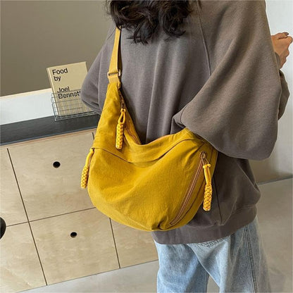 Nylon Crescent Crossbody Bag for Women Shoulder Tote Handbag Casual Sling Bag Dumpling Purse Bag for Outdoor Travel