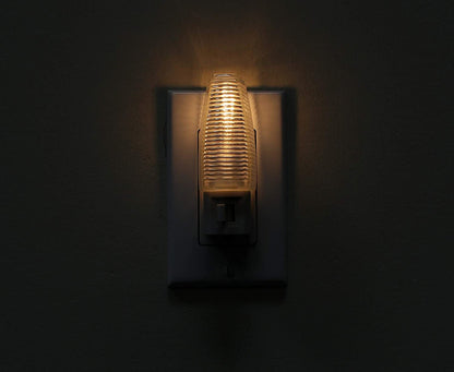 Kingman Night Light Wall Plug in with On/Off Switch Warm White UL Listed, 120V 4W (1 Pack)
