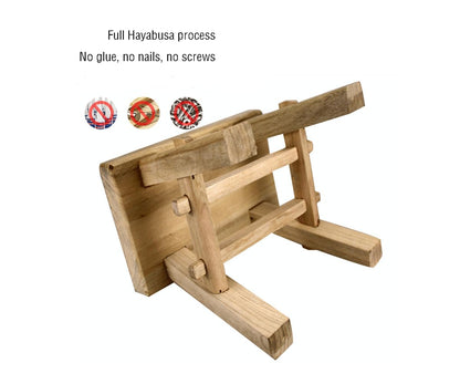 The solid wood footstool uses a mortise and tenon structure, making it a living room shoe bench. It is simple, convenient, and comfortable, and also suitable for camping. It is sturdy and durable