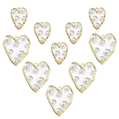 AHANDMAKER 10 Pcs 2 Styles Gold Filled Clear Enamel Heart Pearl Charms Light Gold Edge Plated Pendants Faux Pearl Love Embellishments for Jewellery Making Necklace Bracelet DIY Crafts
