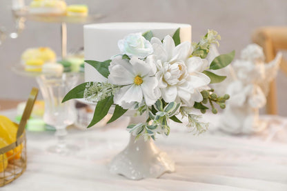 Serra Flora 3Pcs Pre-made Silk Flowers Cake Topper Wedding Artificial Flowers Decor Artificial Rose Cake Decorations for Birthday Baby Shower Engagement Anniversary Party Supplies.