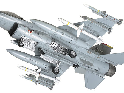 Tamiya 61098 1/48 Lockheed Martin F-16CJ Plastic Model Airplane Kit