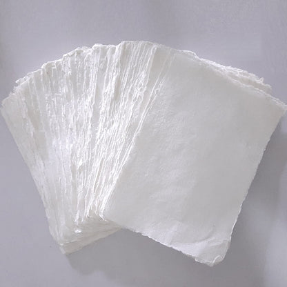 E-Tailor Handmade Paper Mixed Media Deckle Edge Blank Loose Leaf for Watercolor, Writers, Invitations, Crafts Package of 50-Thick 150 GSM-Ivory White (2x3)