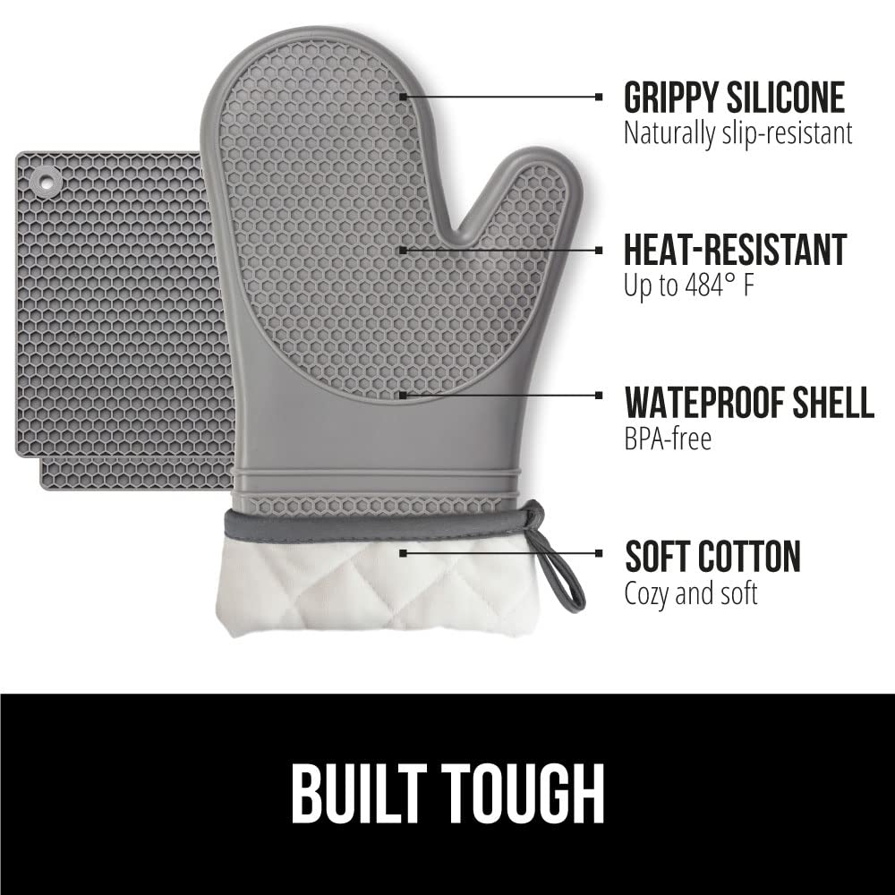 GORILLA GRIP BPA-Free Soft Silicone Oven Mitts and Pot Holders Sets, Heat Resistant Waterproof Cooking Gloves, Thick Cotton Lining, Flexible Gripping for Baking Grilling, Kitchen Trivets, Turquoise