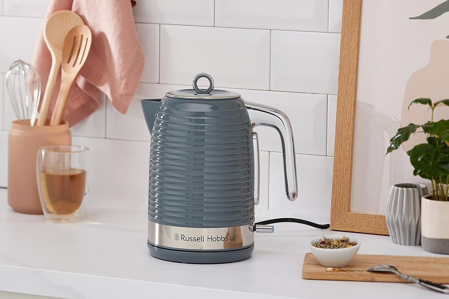 Russell Hobbs Inspire 24363-70 Kettle [1.7 L, 2400 W] Grey with High-Quality High-Gloss Structure (Quick Boil Function, Removable Limescale Filter, Water Level Indicator, Removable Lid)