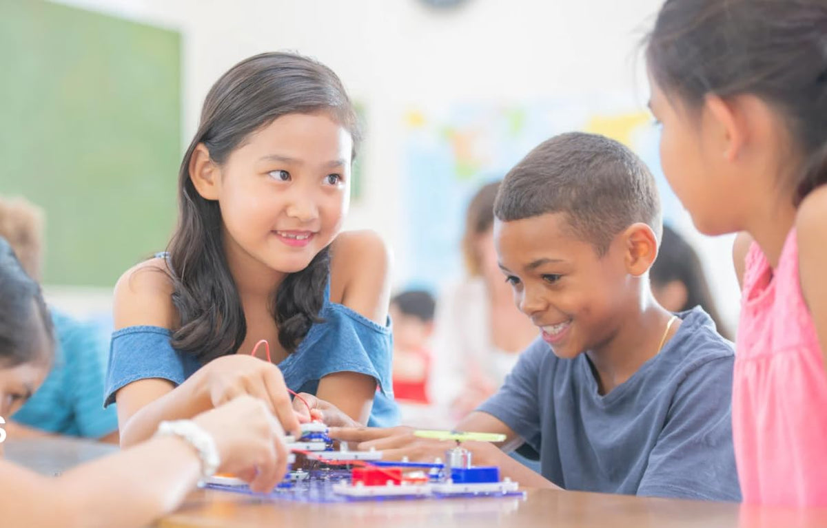 SNAP CIRCUITS | STEM Curriculum | Grades 3-5 | Standards Aligned | Editable Class Material | 10 Lessons