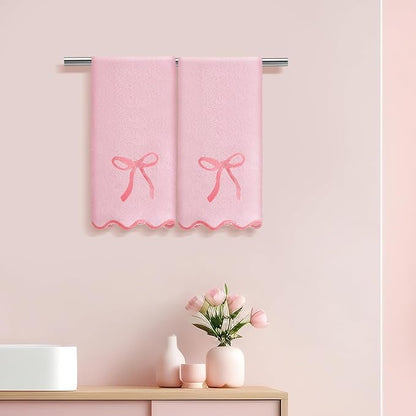 2 Pcs Pink Scalloped Hand Towels