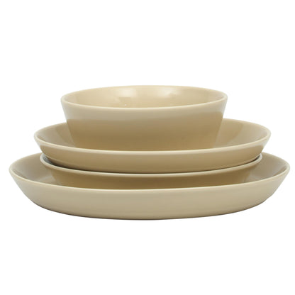 Gibson Home Summer Shades 16 Piece Plates and Bowls Dishes Service for 4 Porcelain Dinnerware Set - White