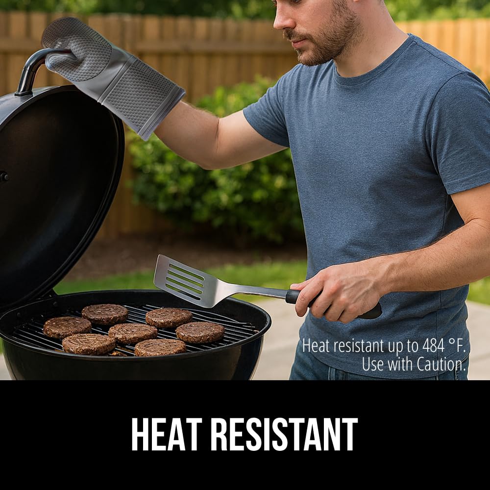 GORILLA GRIP BPA-Free Soft Silicone Oven Mitts and Pot Holders Sets, Heat Resistant Waterproof Cooking Gloves, Thick Cotton Lining, Flexible Gripping for Baking Grilling, Kitchen Trivets, Turquoise