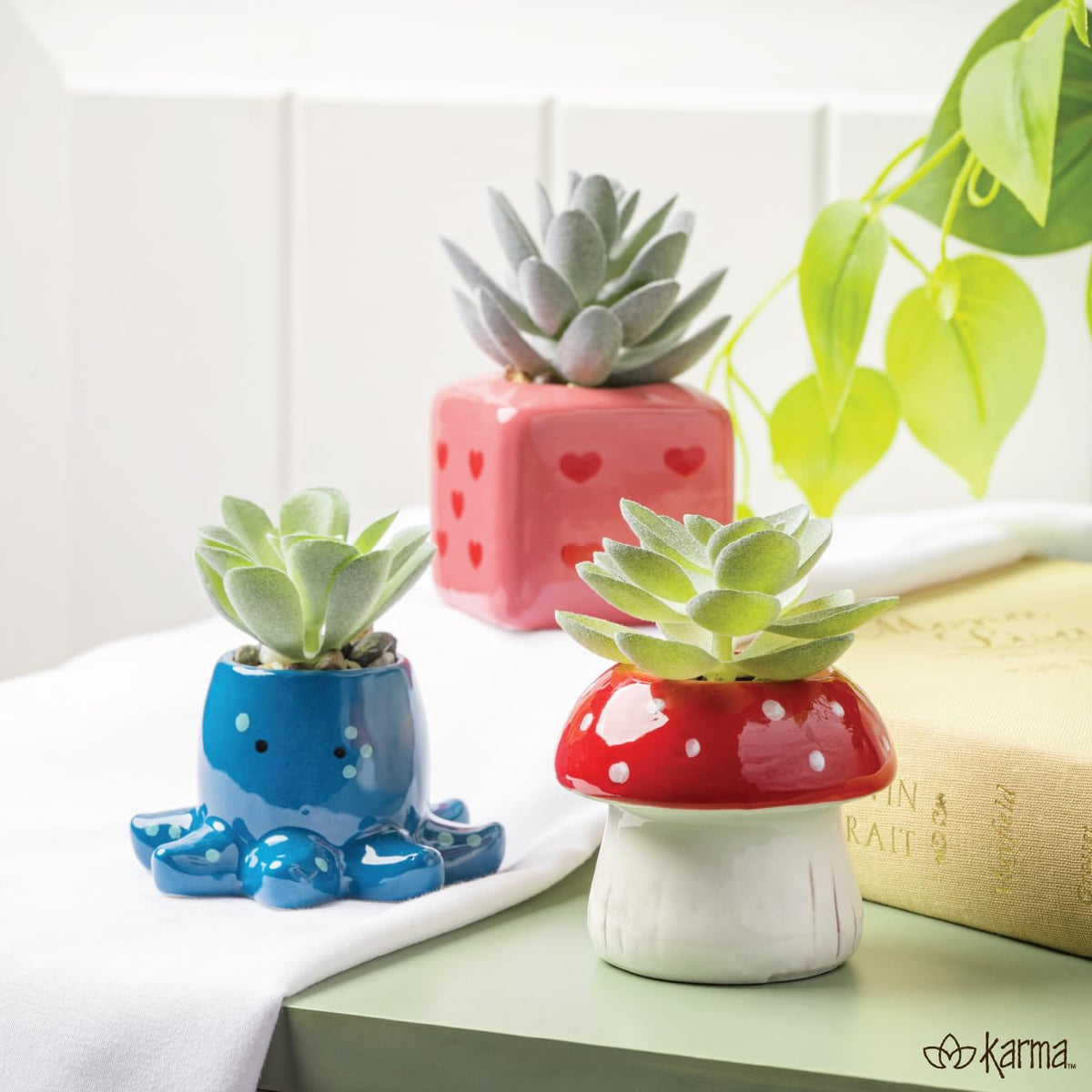 Karma, Shaped Succulent Pot, Artificial Succulents in Ceramic Pot, Faux Mini Succulent Plant, Desk Decor, Office Plants, Succulent Décor Faux Succulent Plants Potted - Heart Dice