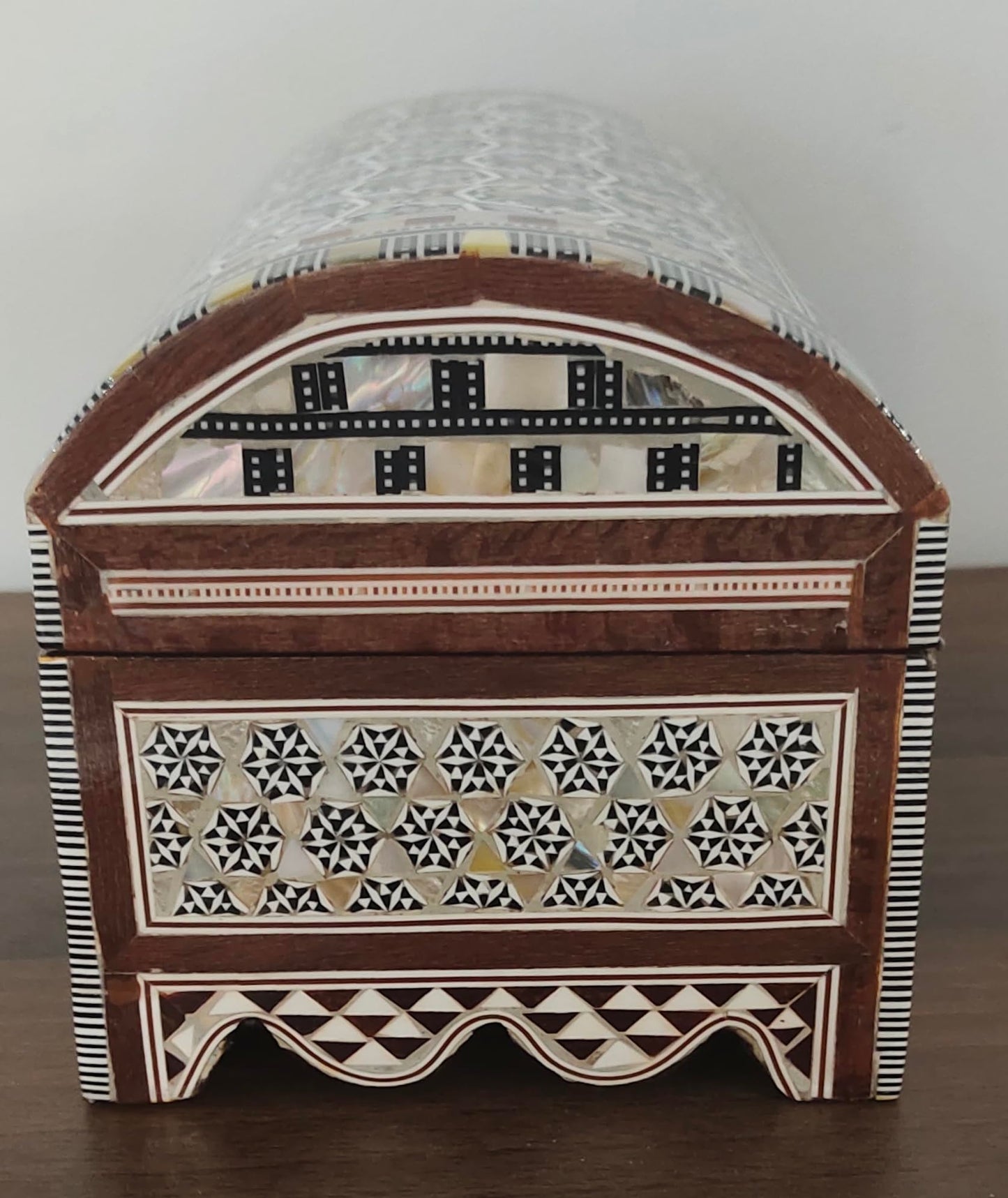 FAMA.store Handmade Egyptian Jewelry Box – Mother of Pearl Inlay – Decorative Wooden Trinket Box for Women Oriental Keepsake Storage Organizer (8" X 5" x 5" inch M04)