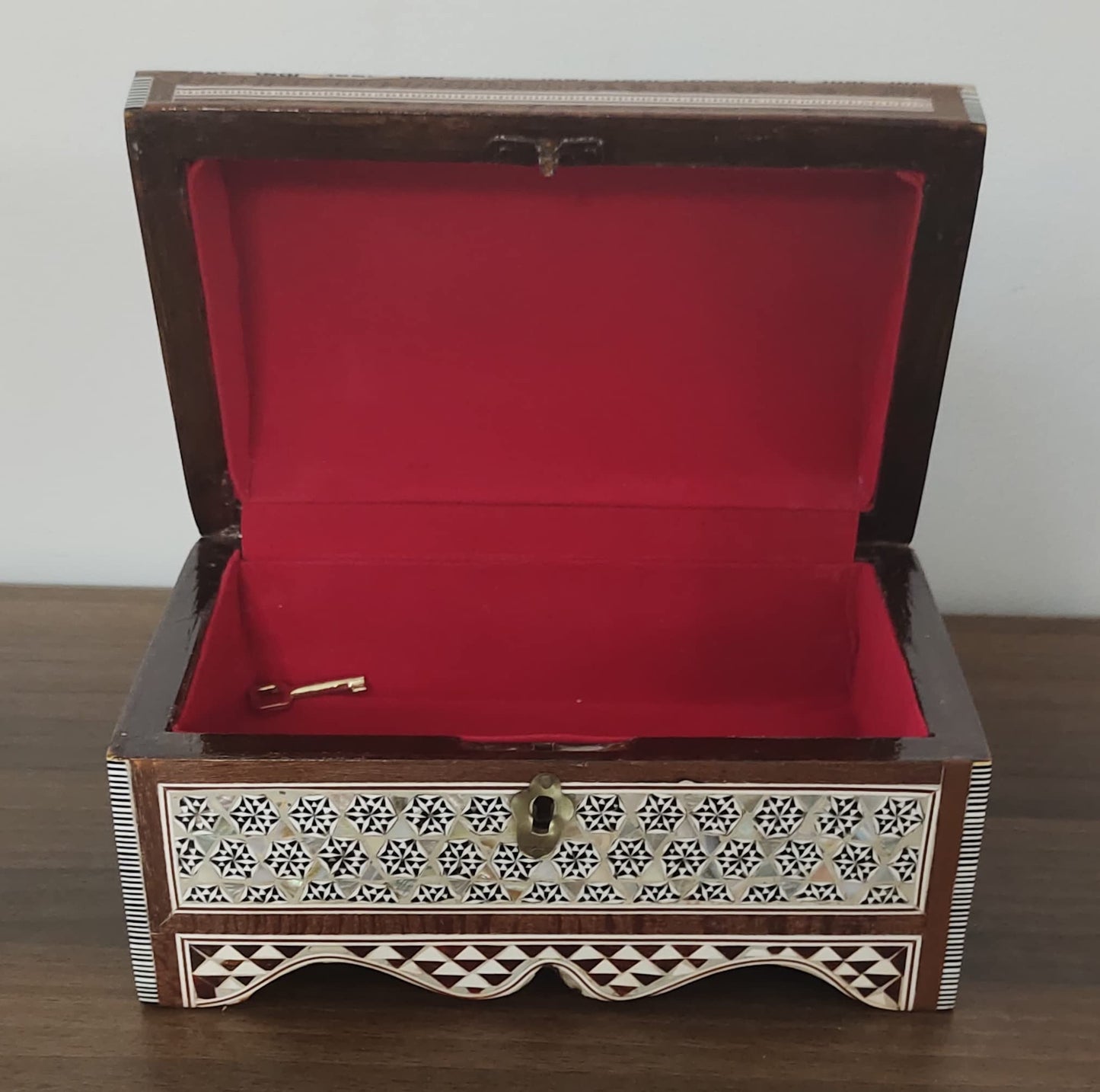 Handmade Egyptian Jewelry Box – Mother of Pearl Inlay – Decorative Wooden Trinket Box for Women Oriental Keepsake Storage Organizer ((8" X 5" x 5" inch M04)
