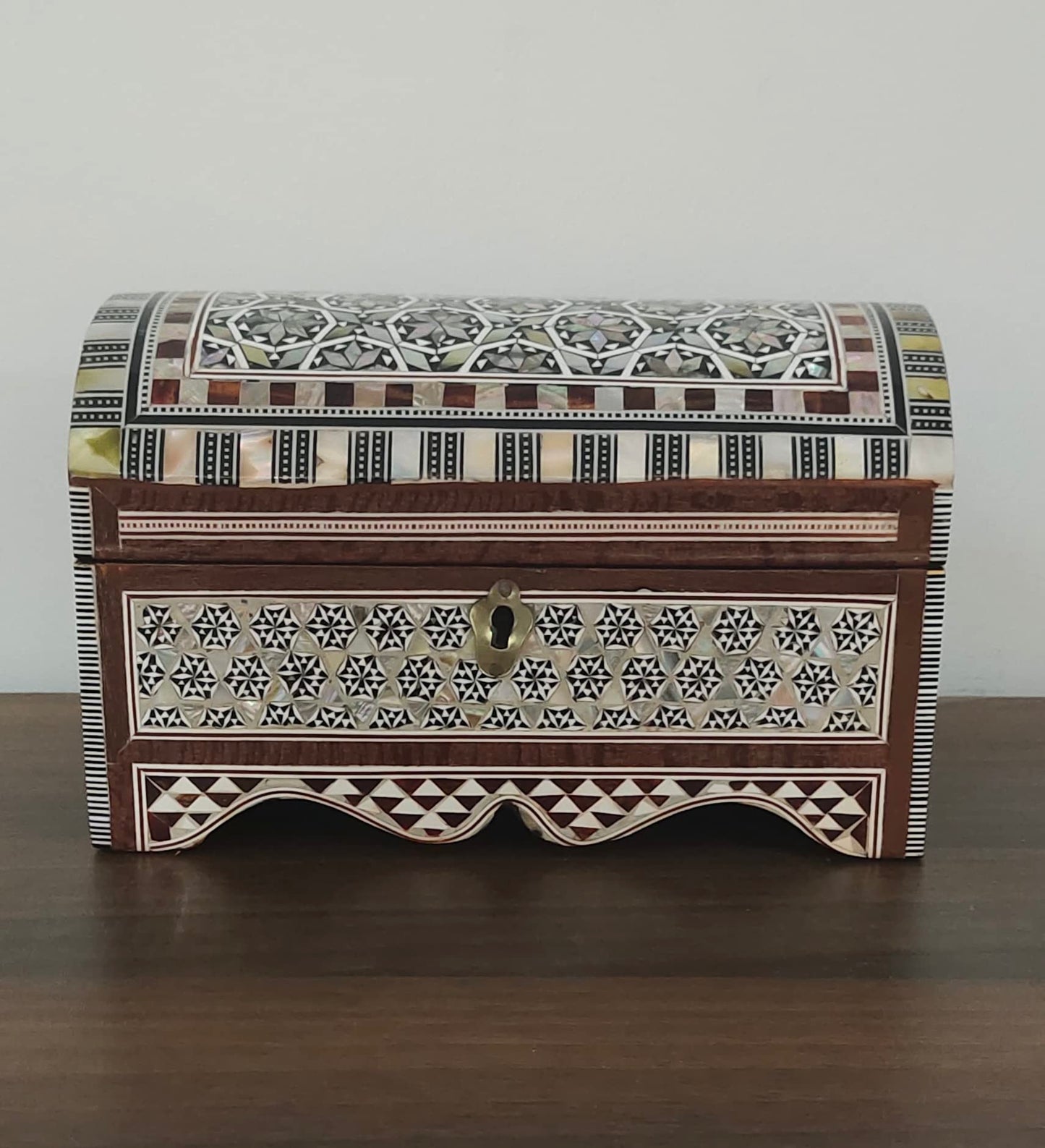 FAMA.store Handmade Egyptian Jewelry Box – Mother of Pearl Inlay – Decorative Wooden Trinket Box for Women Oriental Keepsake Storage Organizer (8" X 5" x 5" inch M04)