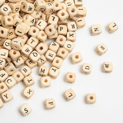 Luyoaozy 520pcs 10mm Wooden Letter Beads with Initial A-Z Square Alphabet Wood Beads Natural Cube Bulk for Jewelry Bracelet Making DIY Crafts