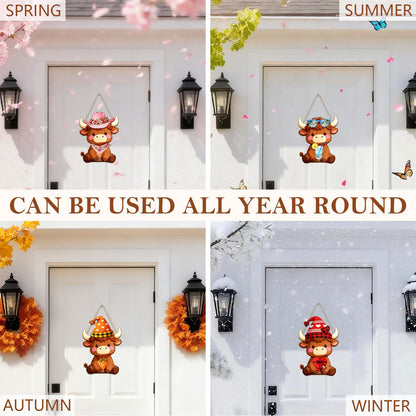 Interchangeable Wooden Highland Cow Decorations, Christmas Hanging Wall Door Decor, Holiday Seasonal Decor and Detachable Hats Welcome Sign, Farmhouse Hanging Sign for Front Door, 32 PCS