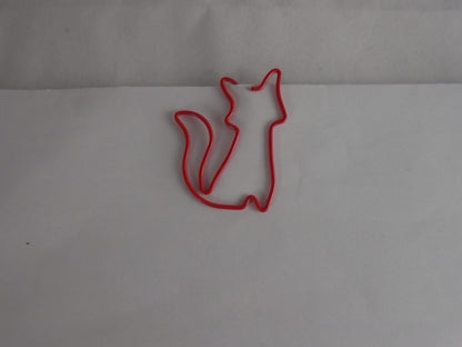 Fox Shaped Paper Clips (100 Count) – Red Decorative Clips for Office, Desk & Collectors – Comes in Tin – Butler in the Home