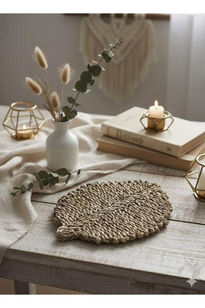 SODEF Handmade Reed Leaf Wall Decor - Bohemian Style Wall Hanging Ornament - Small Size 23 x 18 cm - Beige, 9x7 inch