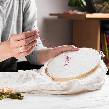 40 Pieces 6 Inch Round Embroidery Hoops Bulk Bamboo Frame Circle Cross Stitch Hoop Ring for Embroidery Art Craft Sewing