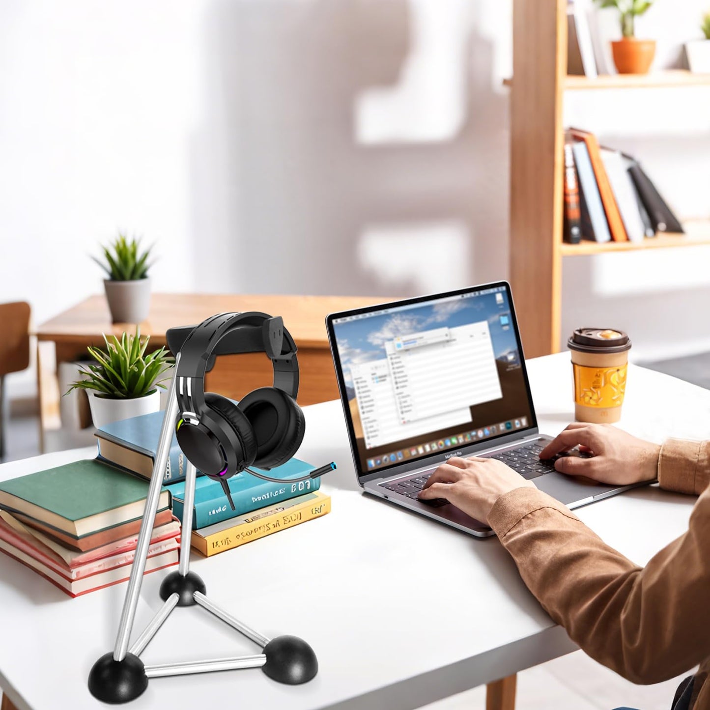 AJKTHGE Headphone Stand, Desktop Headset Holder, Desk Earphone Stand, Gaming Headsets, for SteelSeries/Logitech/HyperX/Sony/Beats/Sennheiser/Anker/Xbox, and All Headphones.(Red) (Black)