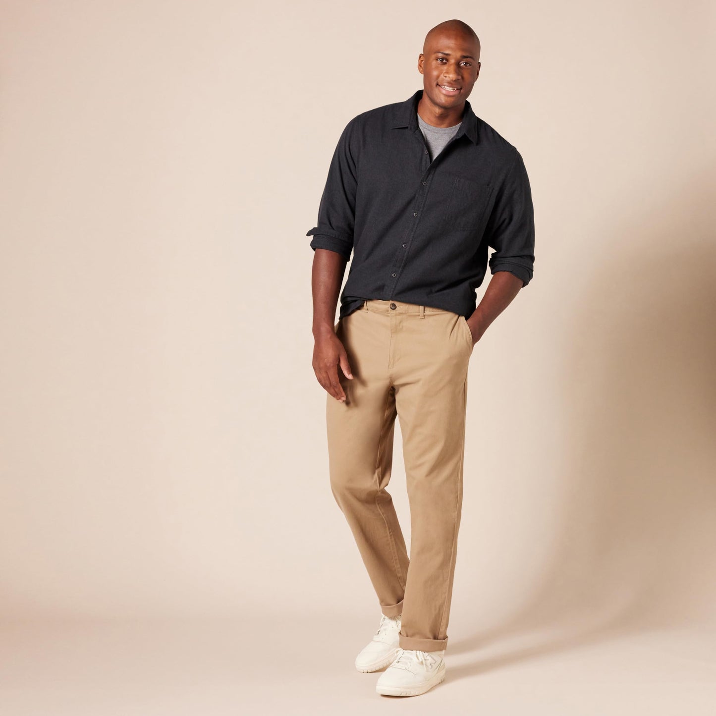 Amazon Essentials Men's Athletic-Fit Casual Stretch Chino Pant (Available in Big & Tall), Mushroom Brown, 34W x 32L