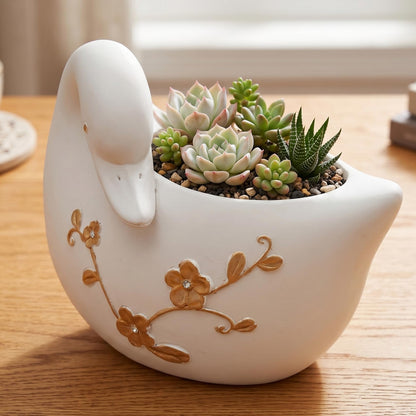 Elenon Goose Planter for Succulents Indoor Outdoor with Drainage Hole, Unique Home Garden Decor Resin Cute Flower Pot Gift Idea for Plant Lovers (White)