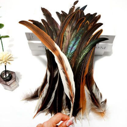 THARAHT 20PCS Rooster Coque Tail Feathers Bulk Natural 16-18Inch 40-45cm for Crafting Wedding Gras Masquerade Party Performances DIY Decoration Rooster Tail Feather,Natural