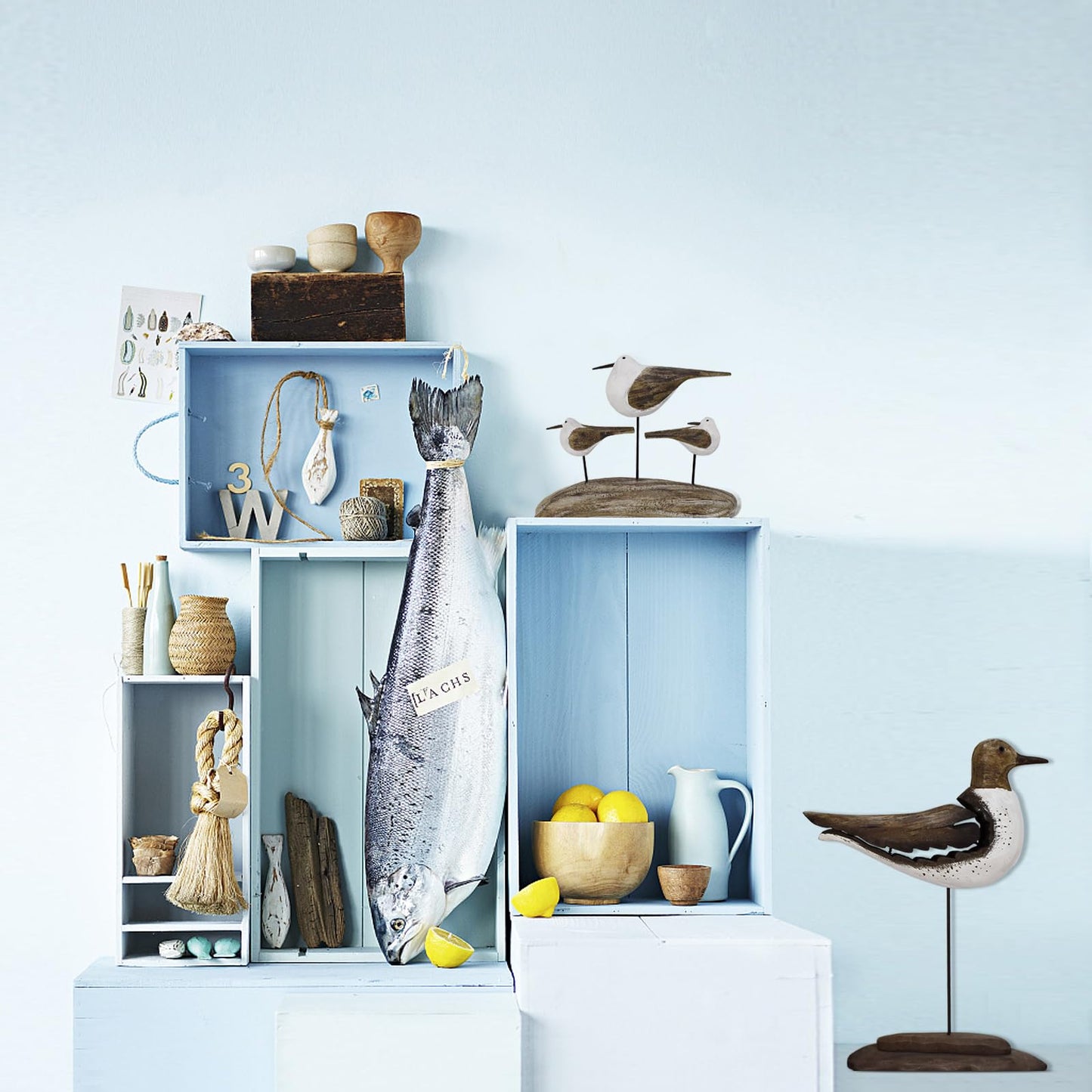 wovorins Wood Bird Statue Nautical Decor Decorative Seagull Sculpture Hand Carved Wooden Sea Birds Figurine Coastal Ocean Beach Themed Decoration for Home Yard Bathroom Living Room (B)