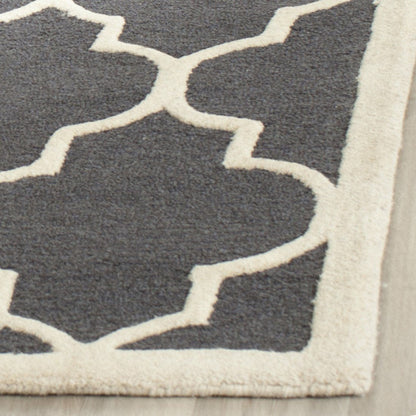SAFAVIEH Cambridge Collection 8' x 10' Dark Grey/Ivory CAM134X Handmade Moroccan Trellis Premium Wool Area Rug