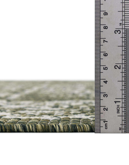 Unique Loom Outdoor Traditional Collection Area Rug - Timeworn (3' x 5' 1" Rectangle Green/Ivory)