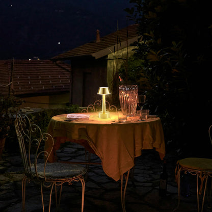 2 Pack Small Cordless Table Lamp, Battery Operated Gold Lamp for Restaurant Dinner Table, Rechargeable 3-Way Dimmable Touch Light Portable Metal Night Light for Bedside Dining Room Patio Bar Outdoor