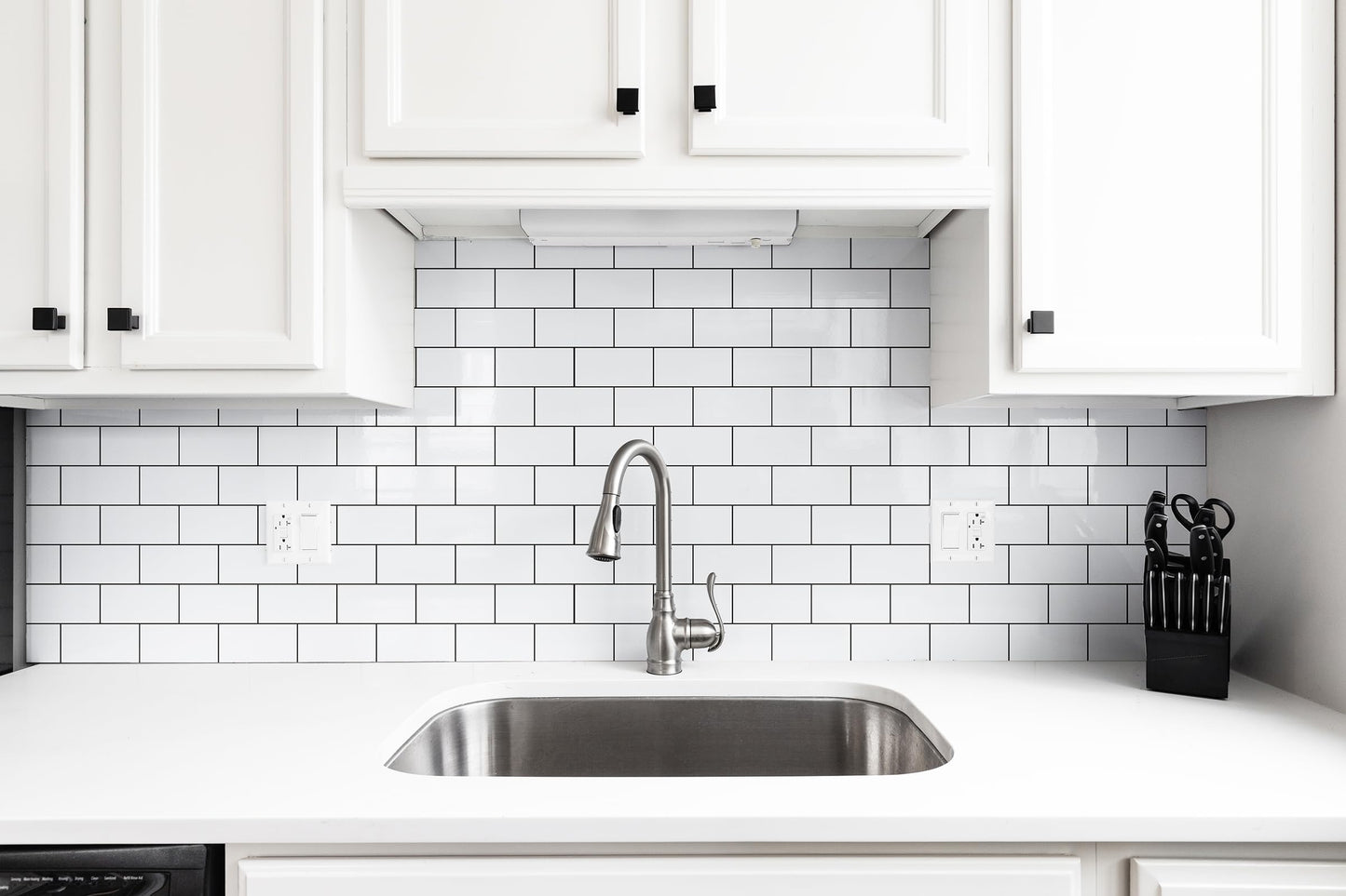 StyloVue 100 Pieces Peel and Stick Backsplash for Kitchen, 3" x 6" PVC Subway Tile 2025 Upgraded Glossy White with Dark Gray Grout Backsplash Stick on Tile Elevate Kitchen, Bathroom, Fireplace,RV