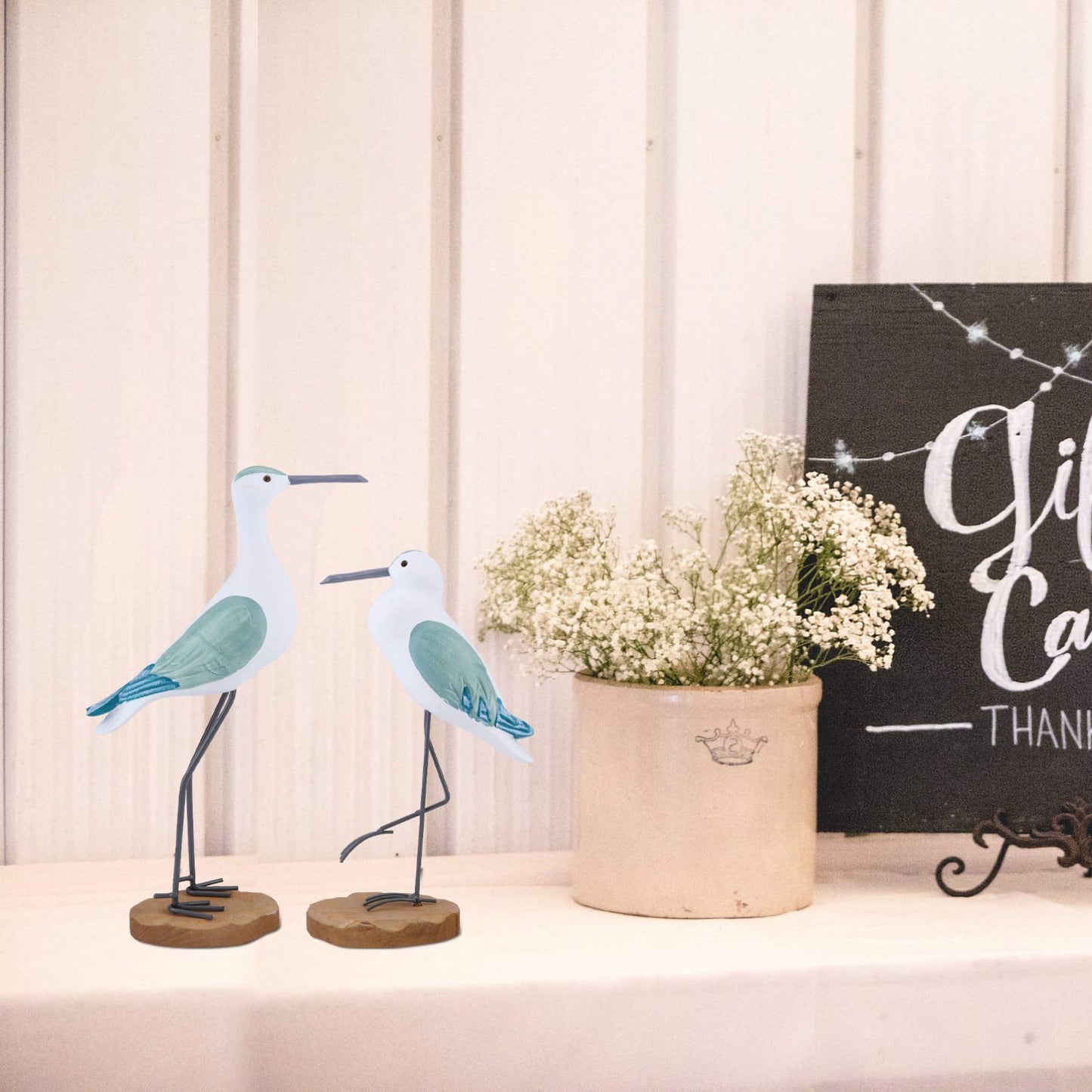 Sewroro 2pcs Wooden Seagull Statues, Wooden Seagull Figurine Bird Statues Simulation Sea Bird Figurines for Home Table Centerpiece