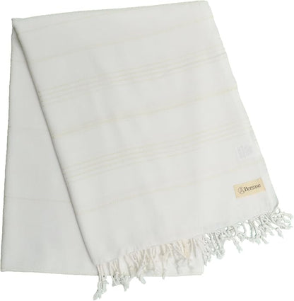 Bersuse Towels Anatolia XL Beach Blanket Throw Blanket Turkish Towel 100% Cotton Extra-Large Quick-Dry Lightweight Premium Peshtemal Towel - 61x82 Inches, White