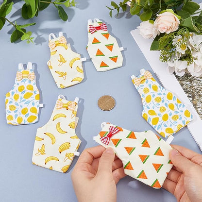 SUPERFINDINGS 6Pcs Bird Diaper Reusable Parrot Nappy with Washable Waterproof Cute Urine Wet Suit Red White Yellow Costume Cockatiel Clothes with Elastic Rope for Parrots Cockatiel Pet Birds(S-M)