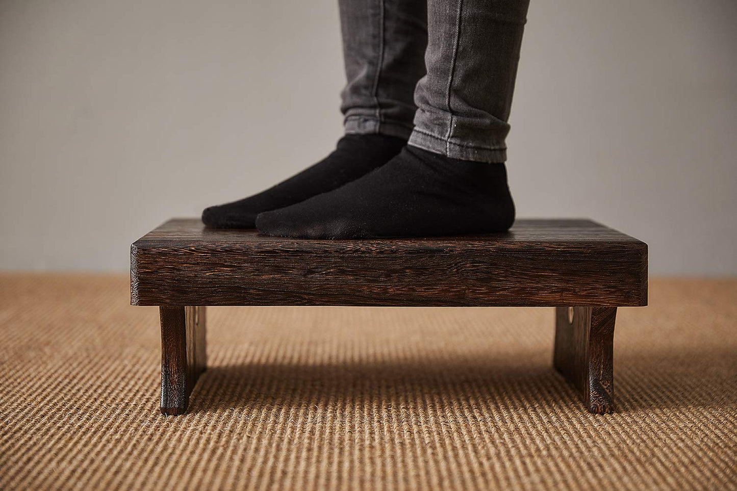 SINOBEST Wood Step Stool, Portable Rectangle Bed Stool, Small Step Ladder for Kitchen & Bathroom, Foot Rest Stool Under Desk, Large Surface, Strong and Durable