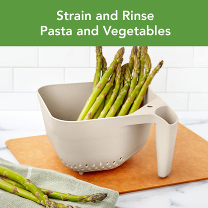 Tovolo Tovolo 3 Quart Colander BPA Free Food Safe Plastic Strainer with Handle Heavy Duty Heat Resistant Pasta and Veggies Kitchen Drainer Steam Basket Dishwasher Safe, Charcoal Gray
