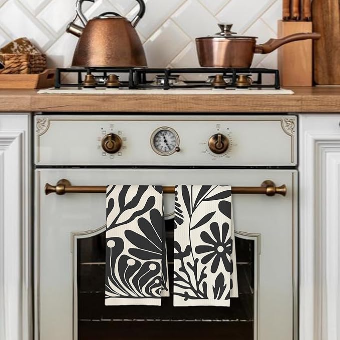 Abstract Boho Neutral Floral Kitchen Towels Set of 2, 70s Retro Groovy Beige