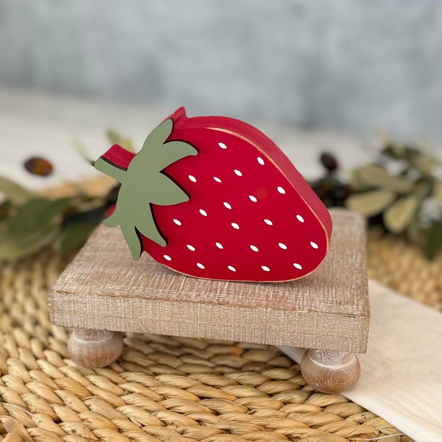 Chunky Wood Strawberry Shelf Sitter, Summer Tiered Tray Decor, Farmhouse Strawberry Decoration, Strawberry Wood Cutout, Fruit Decor