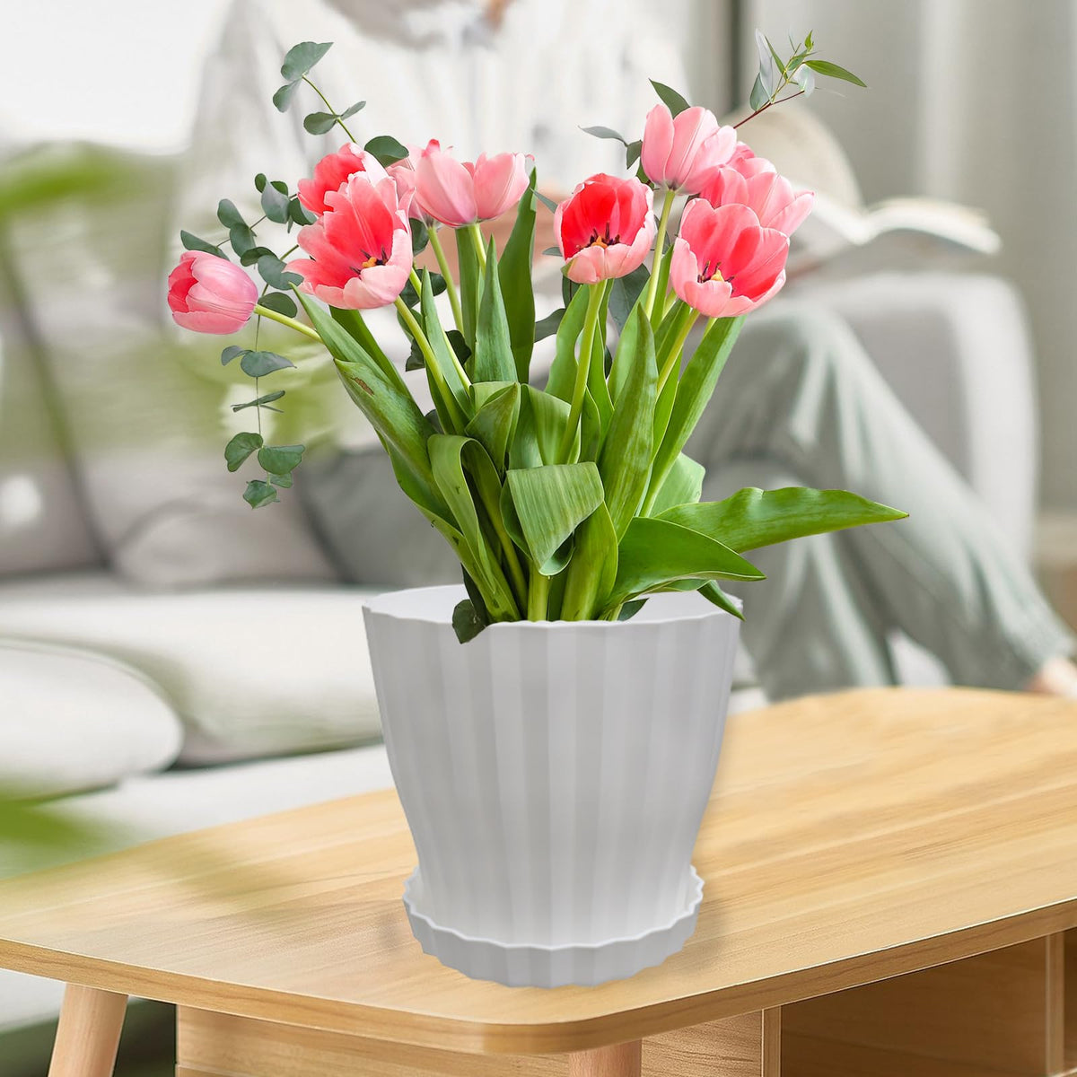 KAHEAUM Flower Pots Outdoor Clearance 6 inch Set of 5 Succulent Planters for Indoor Plants Garden Home Holiday, Plastic Nursery Pots for Plants with Drainage Holes and Saucer, Modern Plant Pot White