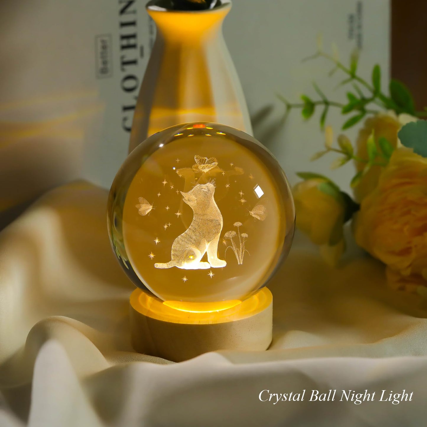 Arikyrist 3D Crystal Cat Figurines with Wooden Light Base, 80mm Crystal Ball Decor, Laser Engraved Glass Sphere Cat Gifts