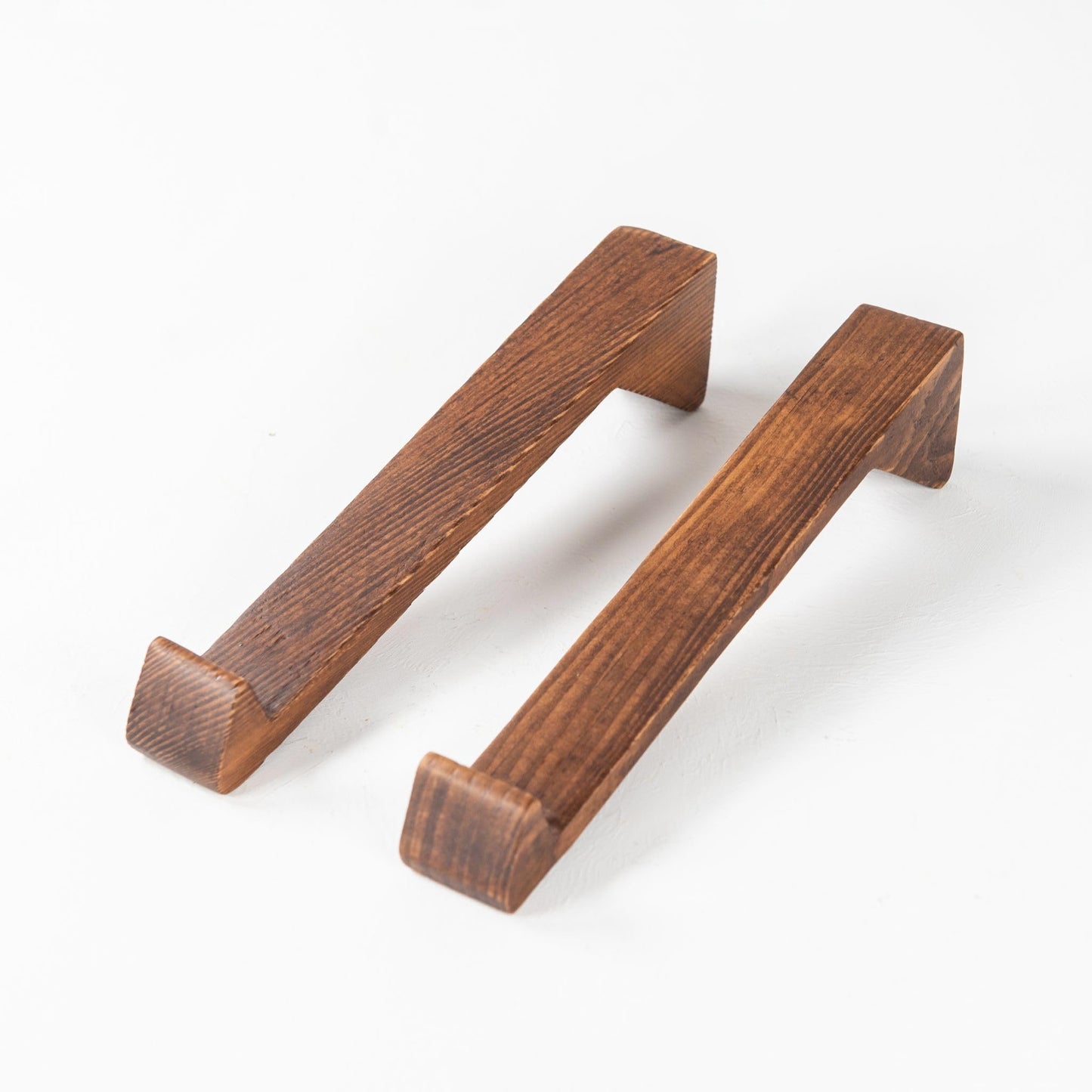 Fida Horeca Wooden Laptop Stand | Ergonomic Laptop Riser | Handcrafted from American Pine Wood | Walnut Finish | 9.84 x 1.57 x 2.76 in | Home, Office & Studio Use