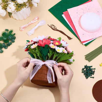 WEBEEDY DIY Felt Flower Craft Kit for Adults Daisy Pot Bonsai Kit with Arrange Pre-Cut Flowers, Foliage and Instruction for Beginners Daisy Felt Potting Craft for Home Desktop Christmas Decor Gift