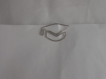 Graduation Cap Shaped Paper Clips 100 Count – Silver Decorative Paper Clips in Tin – Graduation Party Favors, Desk Accessories – Butler in the Home